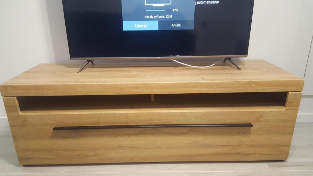 Apartament Skarbowa 2 & Parking レシュノ エクステリア 写真